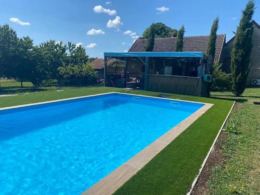 Gite De L'Ebaupin Louchy-Montfand Holiday home